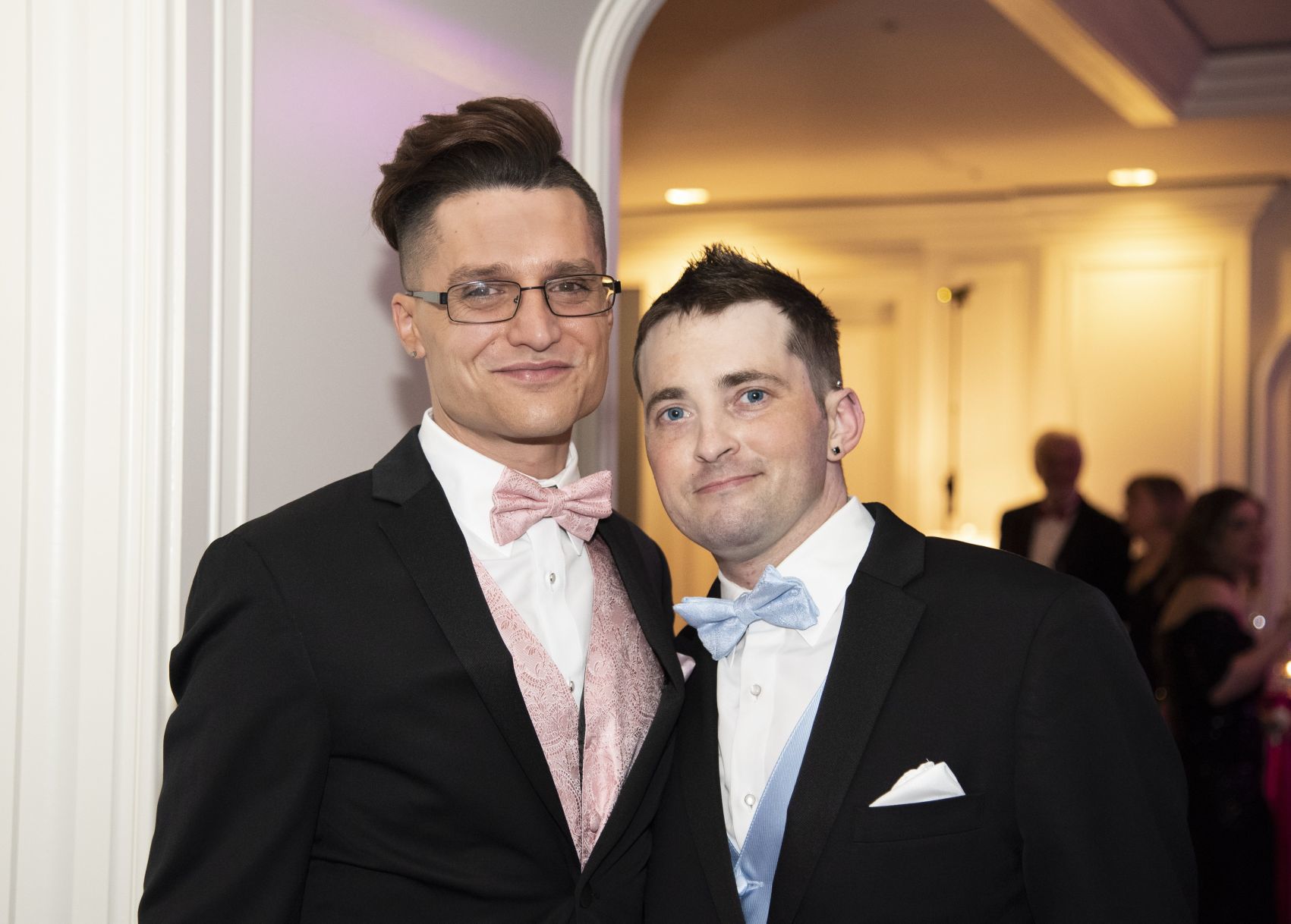 Nicholas Riley, Justin Biddy